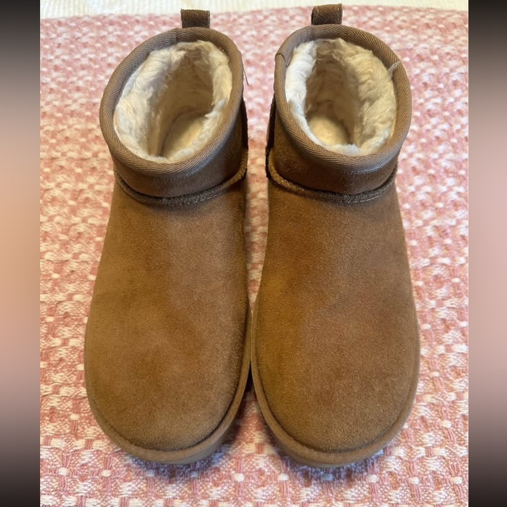 Uggs, ultra mini platform